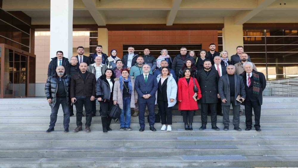 Rektör Prof. Dr. Uslu basın mensuplarıyla buluştu
