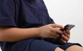 15 yaş altı çocuklar için sosyal medya kısıtlaması Resmi Gazete'de yer aldı