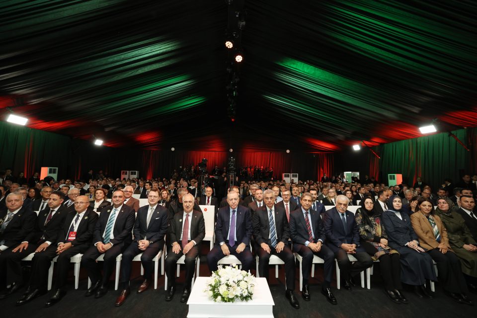 Cumhurbaşkanı Erdoğan, İstanbul Üniversitesi Hastanesi’ndeki toplu temel atma ve açılış töreninde konuştu