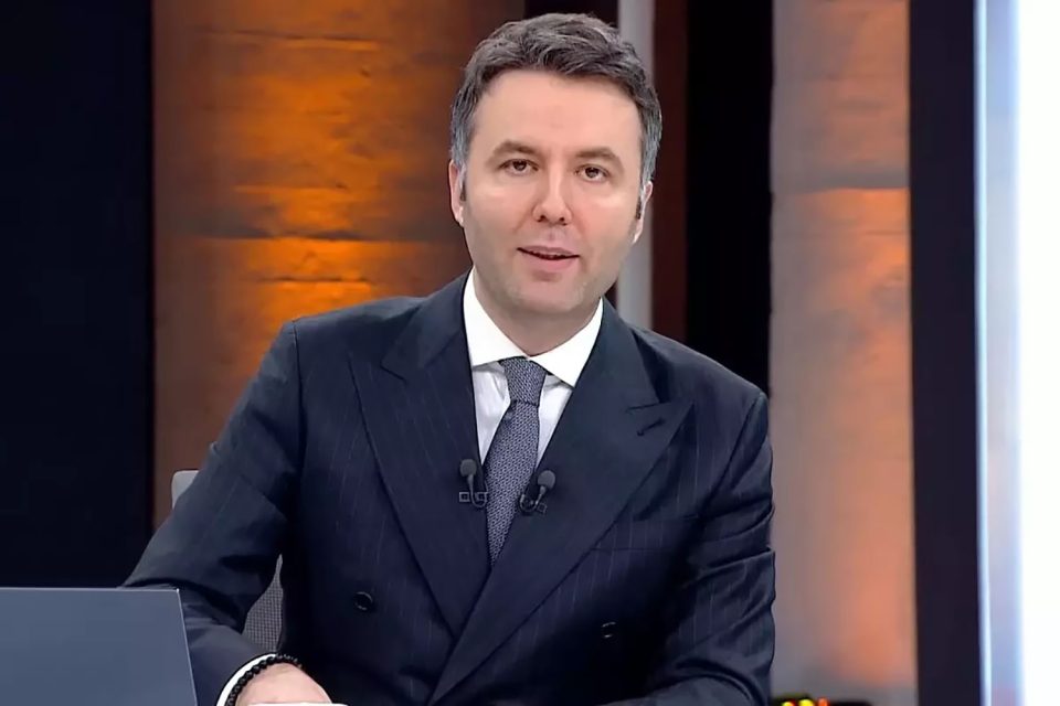 SON DAKİKA… Gazeteci Mehmet Akif Ersoy bir kez daha hakim karşısında! Dikkat çeken 'Örgüt lideri' ifadesi: Mahkeme kararını açıkladı