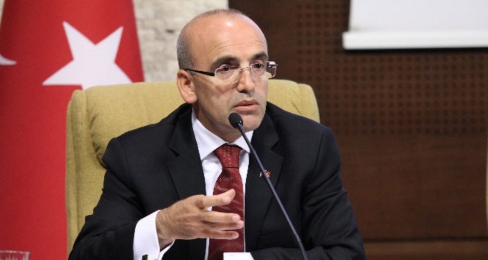 Bakan Şimşek: Ağustosta 4,1 milyar dolar cari fazla verildi, yıllık cari açık 42,1 milyar dolar oldu