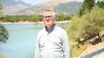 BAŞKAN USTAOĞLU, SANAYİDE GENÇLERLE KAHVALTIDA BULUŞTU