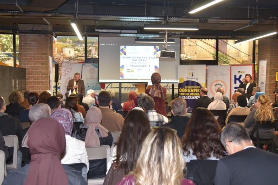 İL MİLLÎ EĞİTİM MÜDÜRÜMÜZ MURAT YİĞİT, "STEM VE ETWINNING EĞİTİMİ ÇALIŞTAYI" AÇILIŞINA KATILDI