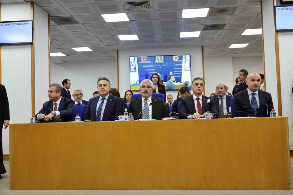 AK Parti Samsun Milletvekili Aksu: "(Fon düzenlemesi hakkında) Devir işlemlerinde kamu kaynağı kullanılmayacak"