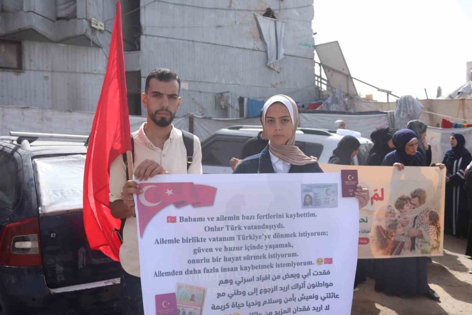 Gazze’deki Türk vatandaşlarından Türkiye’ye tahliye çağrısı