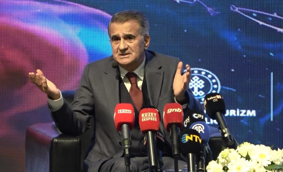 Şenol Güneş: "Milli takımın antrenörünü kendimiz yetiştirmeliyiz"