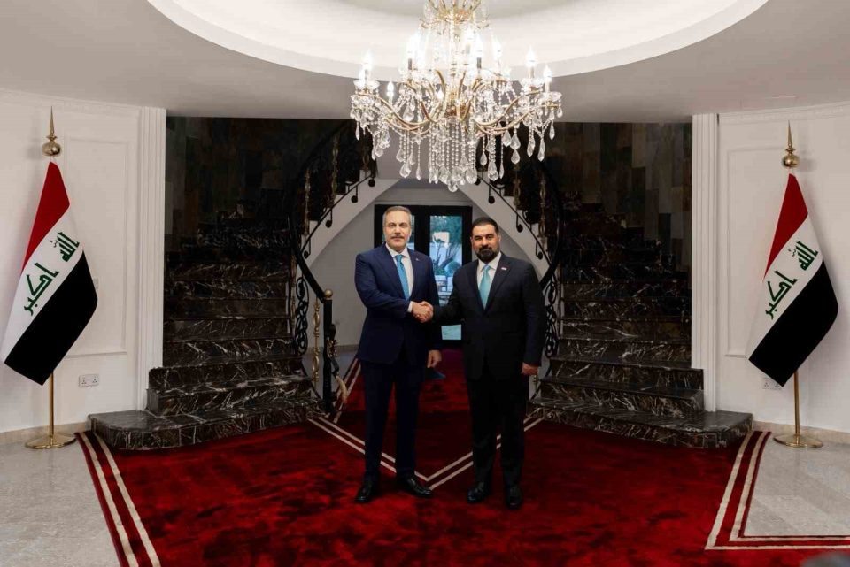 Bakan Fidan, Irak Temsilciler Meclisi Başkanı Halbusi ile görüştü