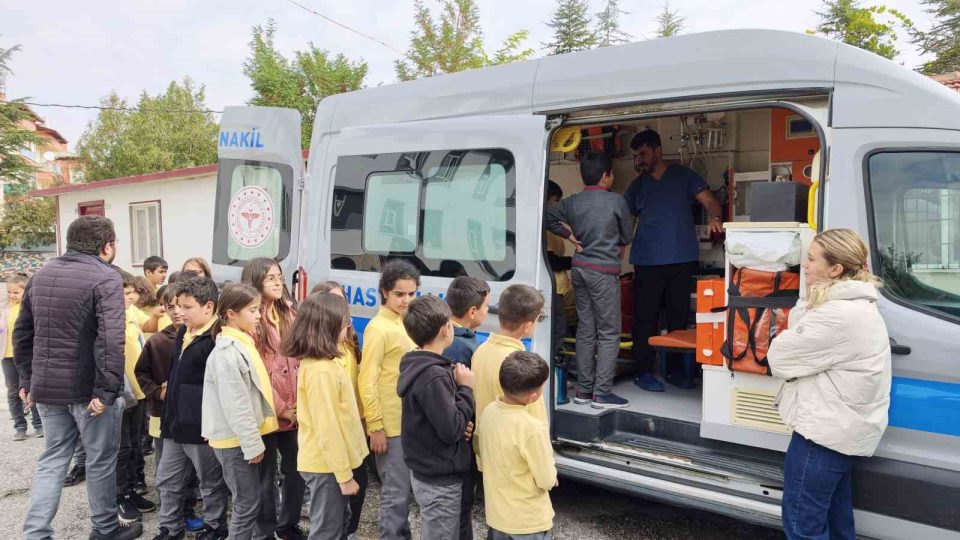 Bozkır’da "Sağlıklı Çocuk Sağlıklı Gelecek" etkinliği