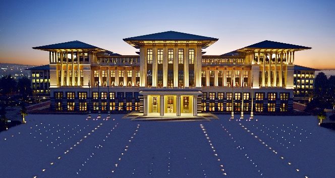 Beş Ülkenin Büyükelçisinden Cumhurbaşkanı Erdoğan'a Güven Mektubu