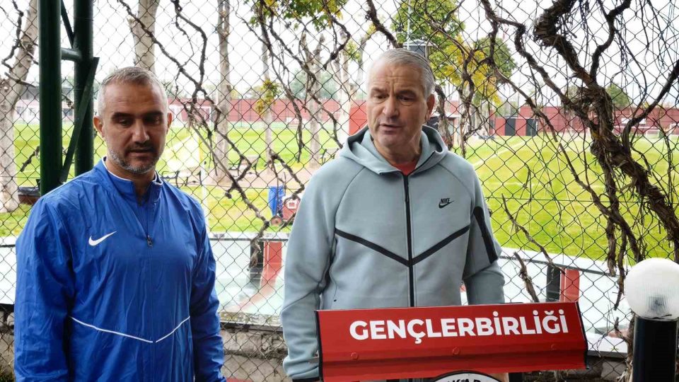 Bernd Storck: "Galatasaray’a karşı iyi bir maç çıkaracağımızı düşünüyorum"