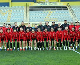 Kadın A Millî Takımımız Slovenya Maçı Hazırlıklarını Tamamladı