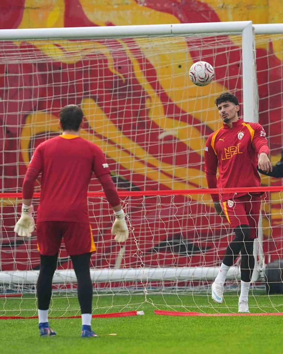 Galatasaray, Fenerbahçe derbisi hazırlıklarına başladı