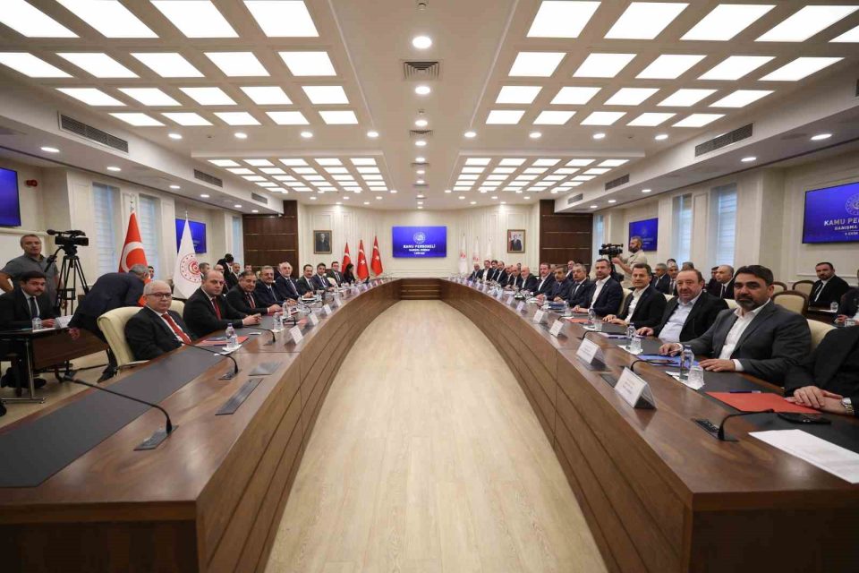 Kamu Personeli Danışma Kurulu, Bakan Işıkhan başkanlığında toplandı