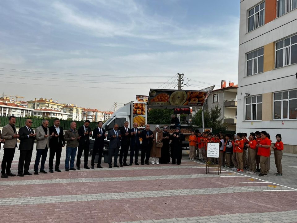 Kaymakamımız Şehit Musa Esat Kaya’yı Anma Programına Katıldı