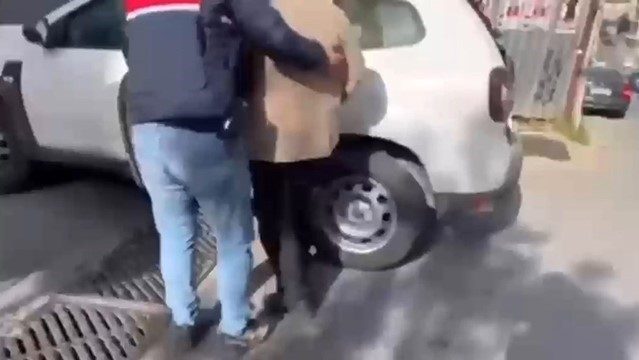 Mardin merkezli 5 ilde düzenlenen DEAŞ operasyonunda 11 şüpheli gözaltına alındı