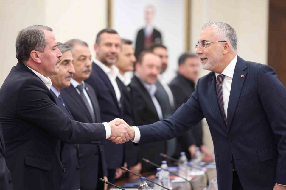 Kamu Personeli Danışma Kurulu, Bakan Işıkhan başkanlığında toplandı