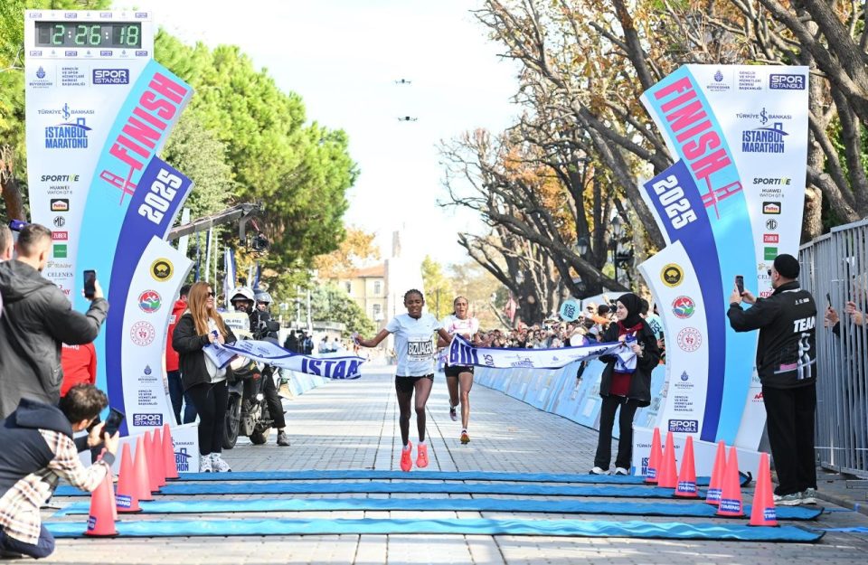 Şampiyon atletler yeniden İstanbul’da