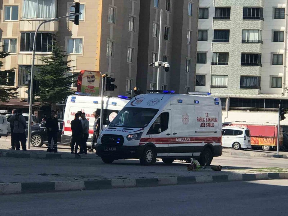 Konya’da SUV tipi araç ile motosiklet çarpıştı: 2 yaralı